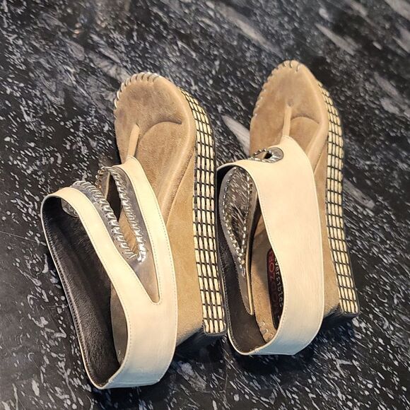 MODZORI WOMEN'S VALENCIA REVERSIBLE VEGAN WEDGE FLIPS SANDAL R3 - Picture 14 of 16